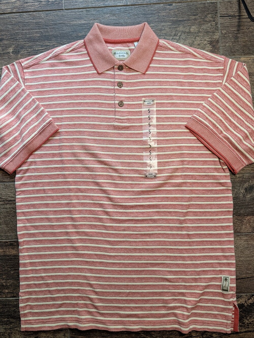 Bungalow Beach Aloha Casual Vacation Resort Coral Mens Polo Shirt Size Small
